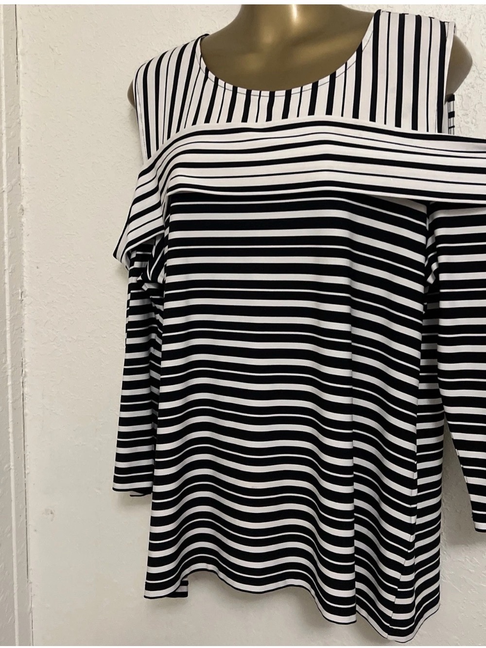 Calvin Klein Jeans Black & White Striped Cold-Shoulder Long Sleeve Top